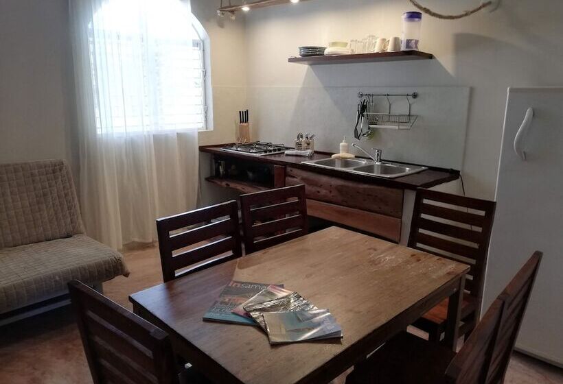 آپارتمان 1 خوابه, Residencia El Balata