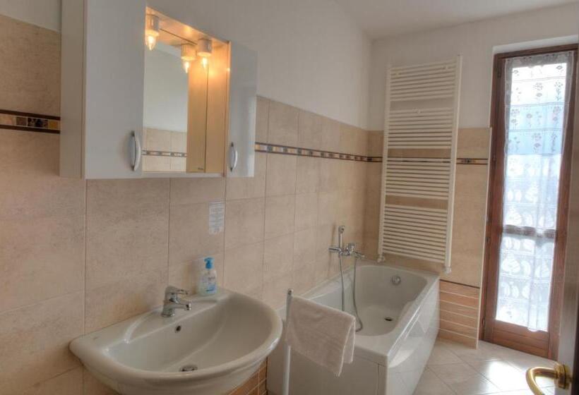 Апартаменты 1 Спальня с Балконом, The Green Guest House