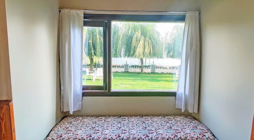 جناح عائلي غرفتين نوم, Royal Jardin Whistling Pines Resort