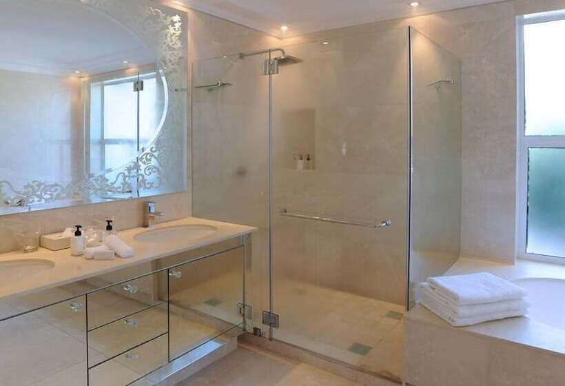 اتاق استاندارد, The Clarendon Bantry Bay