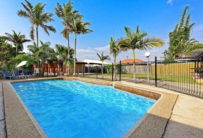 이그제큐티브 룸 킹사이즈 침대, Riviera Motel Bundaberg
