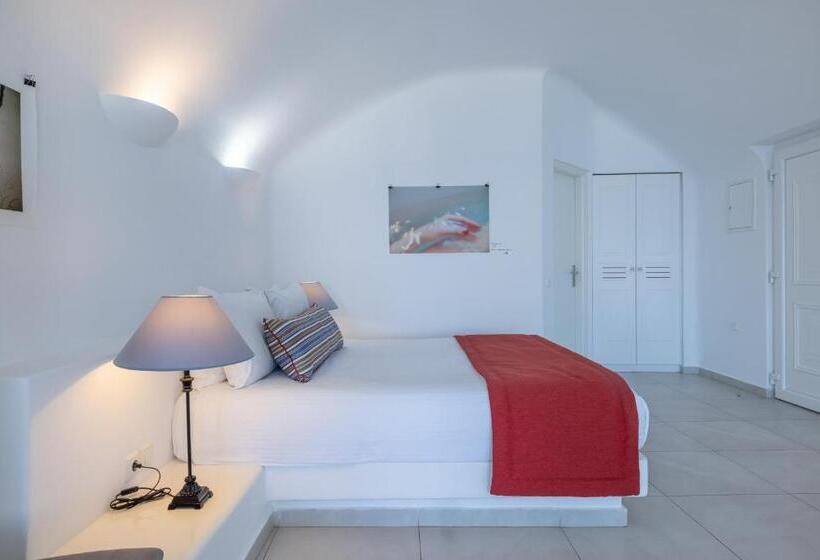سوئیت با چشم‌انداز دریا و هیدروماساژ, Amber Light Villas