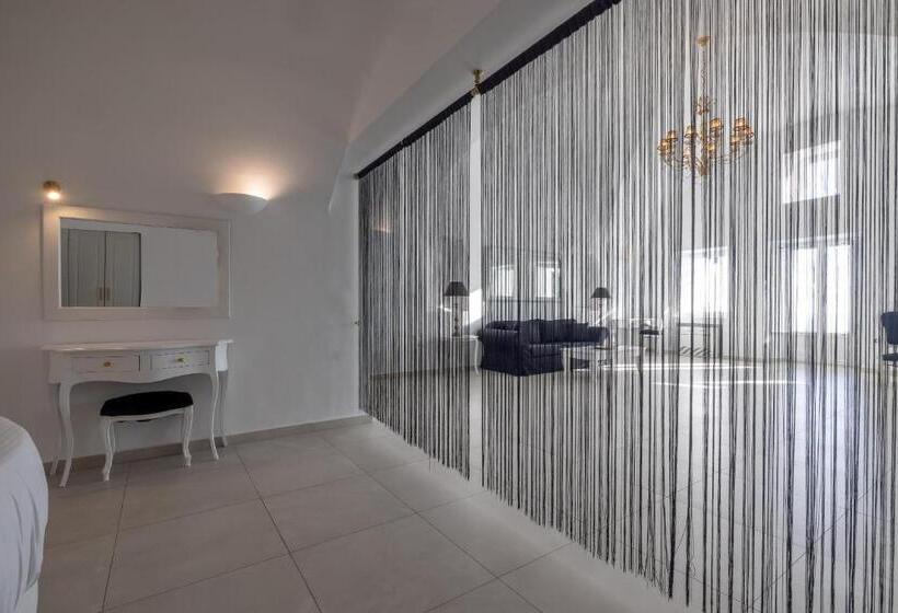 سوییت سوپریور با چشم‌انداز دریا, Amber Light Villas