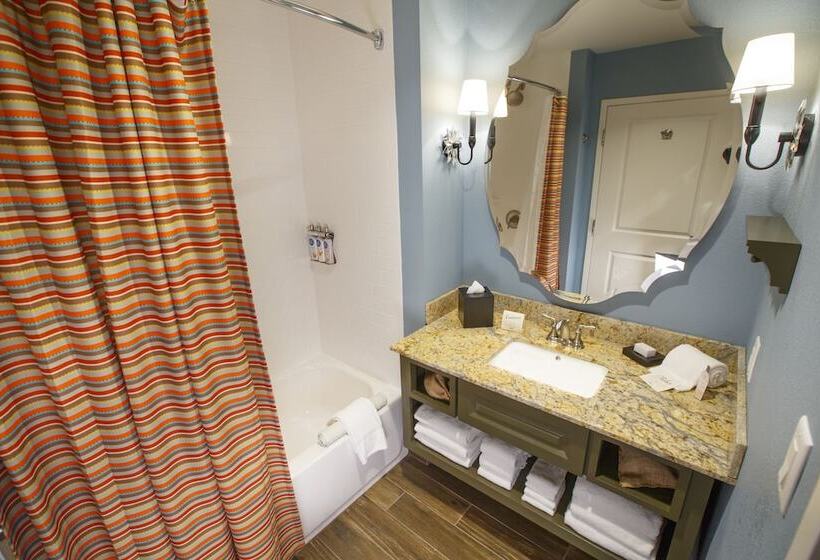 Стандартный Номер Кровать Кинг, Dollywood's Dreammore Resort And Spa
