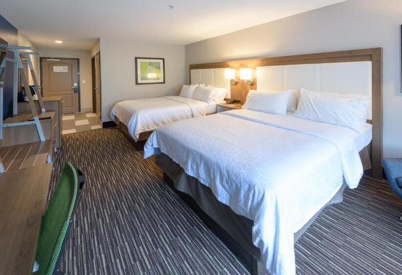 Номер Стандарт Адаптированный для Инвалидов, Holiday Inn Express & Suites Jamestown, An Ihg