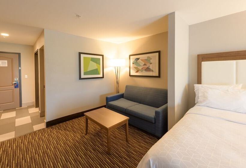 Люкс, Holiday Inn Express & Suites Jamestown, An Ihg