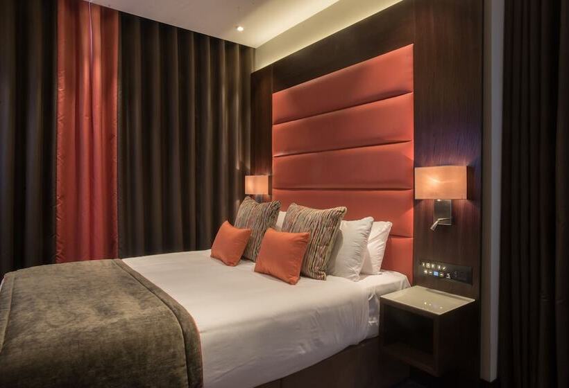 Superior Oda, St George S Hotel   Wembley