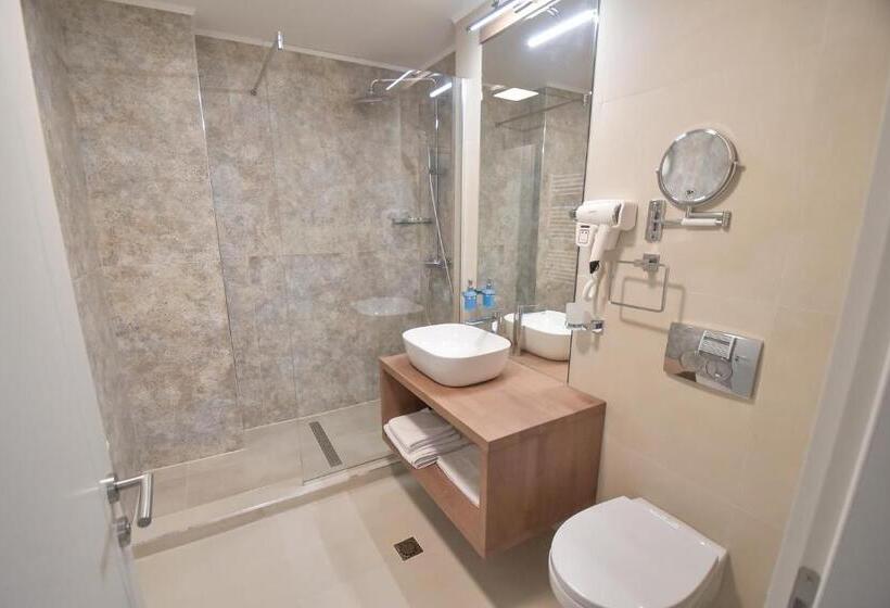 스탠다드 스튜디오 킹침대, Imperio Hotel Cernavoda