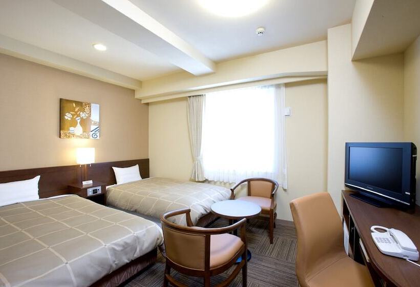 Номер Стандарт, Route Inn Nobeoka Ekimae