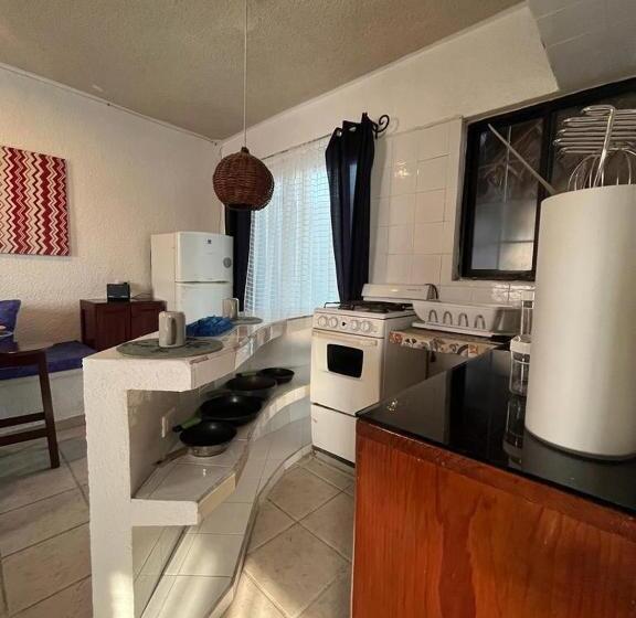 Standard Studio med Balkong, Hostelito