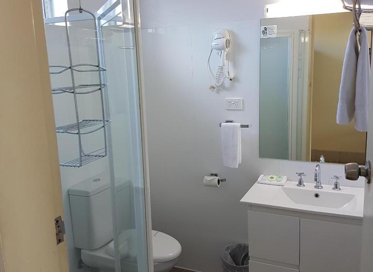 디럭스 룸, Chelsea Motor Inn