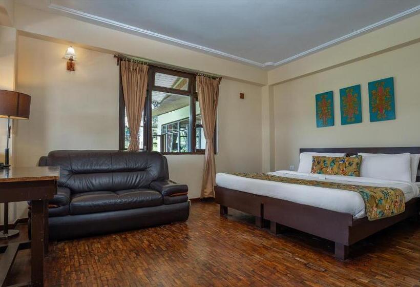 اتاق لوکس با بالکن, Summit Norling Resort & Spa