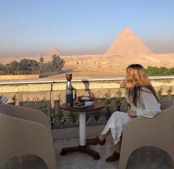 اتاق استاندارد سه تخته با چشم‌انداز, Sphinx Palace Pyramids View Inn