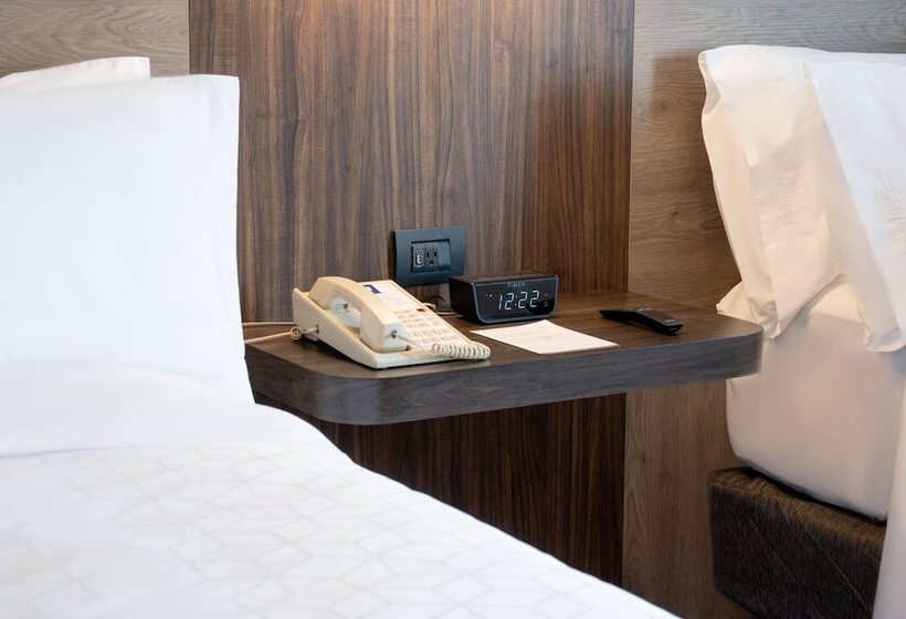 اتاق استاندارد با 2 تخت دوبل, Holiday Inn Express Mexico City Satelite, An Ihg