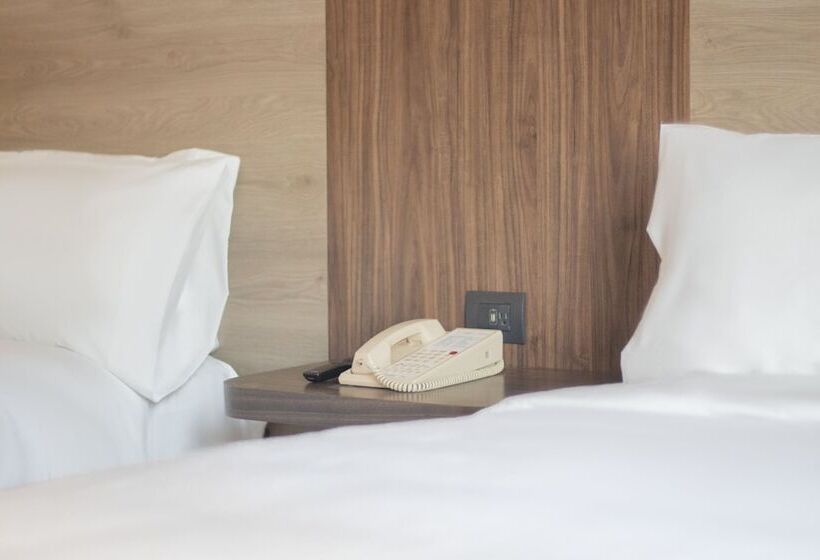 اتاق استاندارد با 2 تخت دوبل, Holiday Inn Express Mexico City Satelite, An Ihg