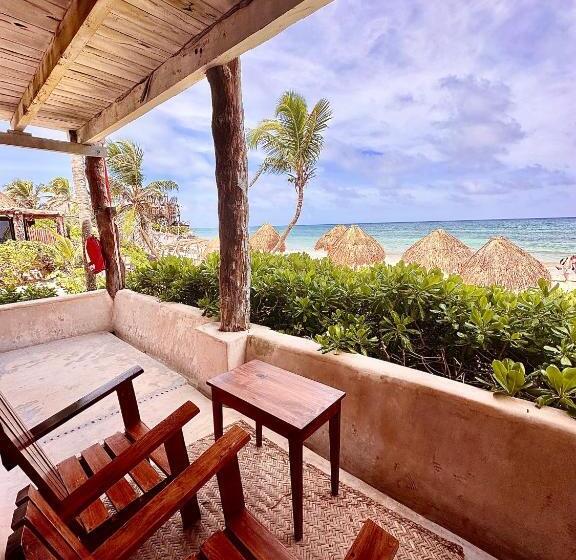 Escritório Deluxe, La Conchita Tulum