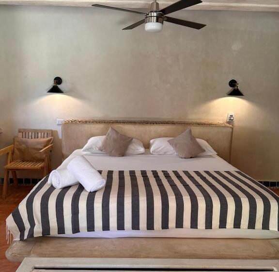 Suíte Cama King, La Conchita Tulum