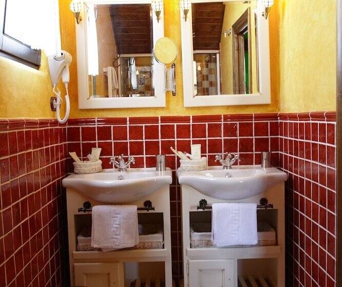 Люкс, Posada Spa Privilegio De Vara