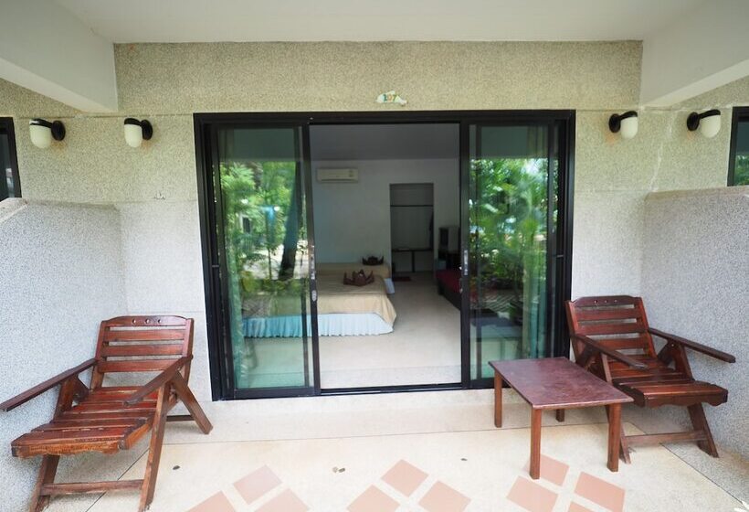 スーペリアトリプルルーム, Lanta Darawadee Resort