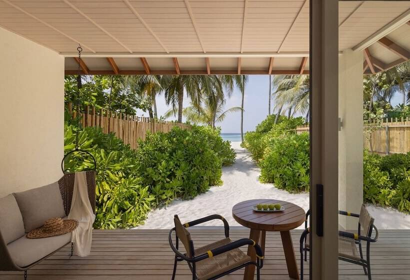 ویلای 2 خوابه, Avani Plus Fares Maldives Resort   50 Percent Off On Seaplane Transfer For Stays Until 22 December 2