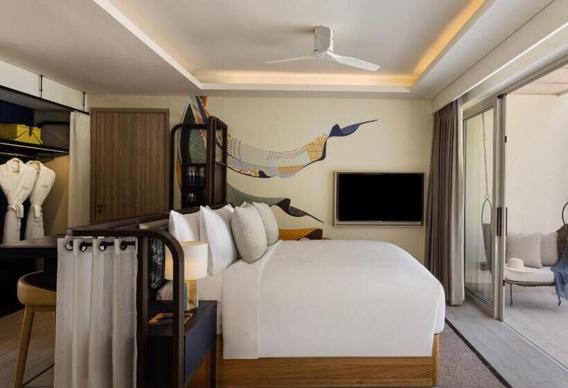 آپارتمان 4 خوابه, Avani Plus Fares Maldives Resort   50 Percent Off On Seaplane Transfer For Stays Until 22 December 2