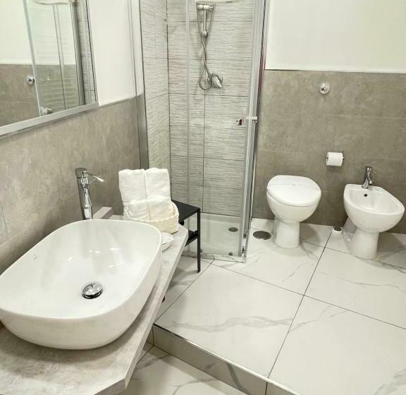 اتاق سوپریور, Adastra B&b