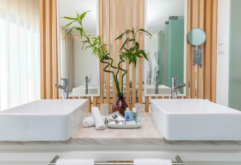 Люкс, Algarve Race Resort