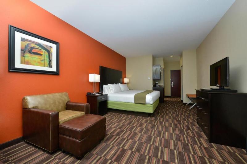 Люкс Адаптированный для Инвалидов, Holiday Inn Express Alva, An Ihg
