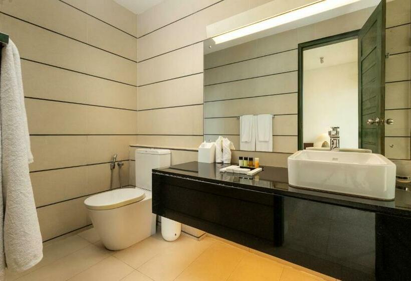 Номер Стандарт, Rockwell Colombo