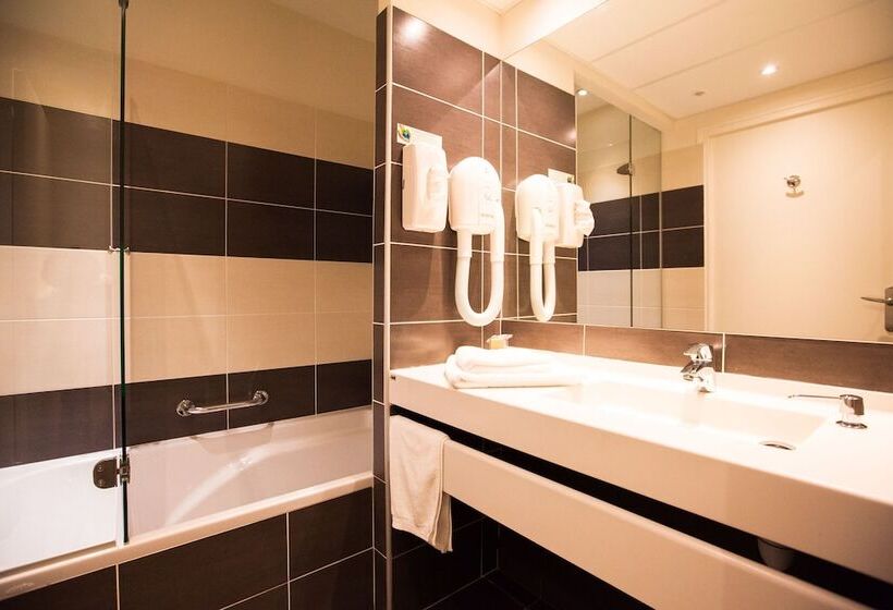 Семейный Номер, Hôtel Restaurant Bel Air Crevin   Axe Rennes Nantes