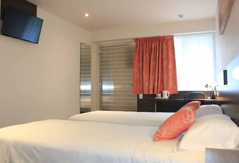 Номер Стандарт, Hôtel Restaurant Bel Air Crevin   Axe Rennes Nantes