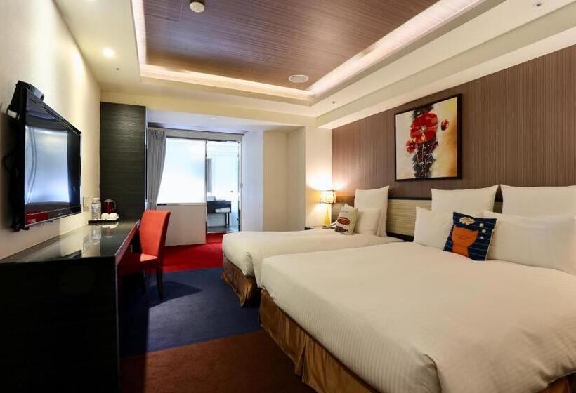 اتاق لوکس سه تخته, V One Vogue