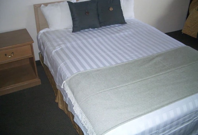Номер Стандарт, Laramie Valley Inn