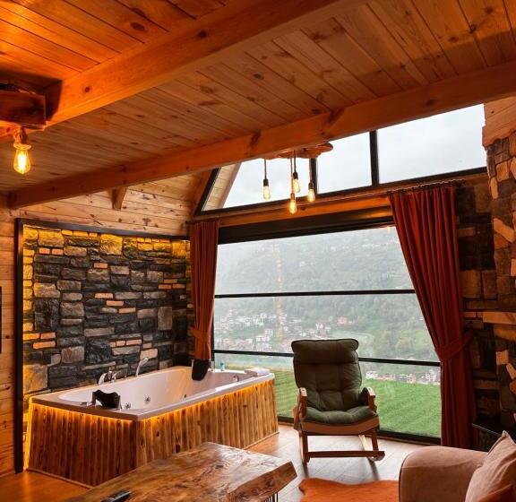 اتاق استاندارد سه تخته با چشم‌انداز, Puleri Suit Bungalow