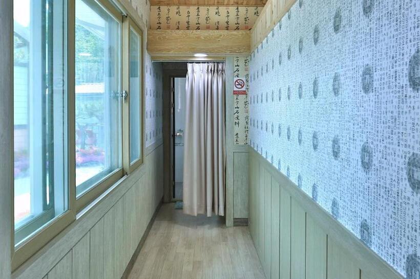 Семейный Номер, Gongju Magoksa Healing Pension