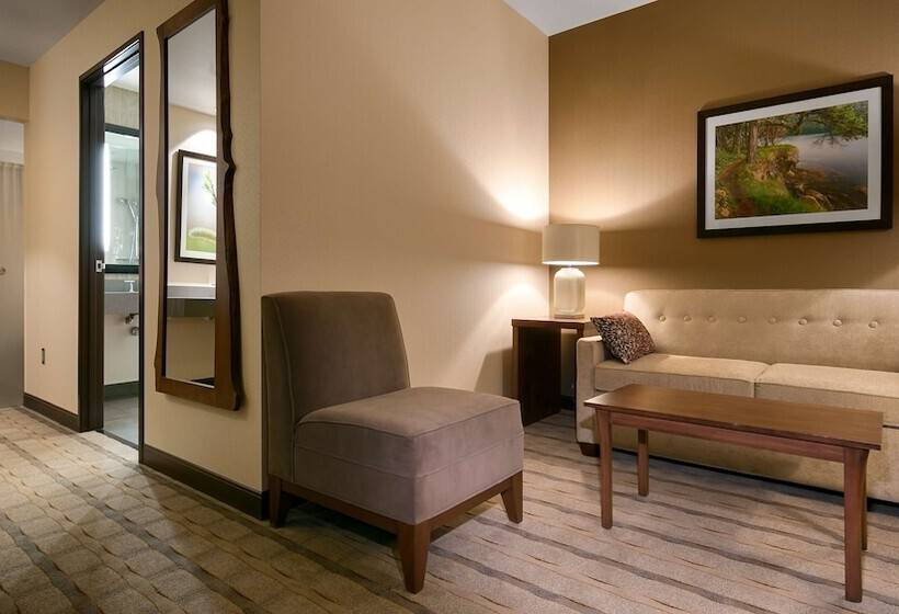 장애인을 위한 스위트, Best Western Premier Boulder Falls Inn