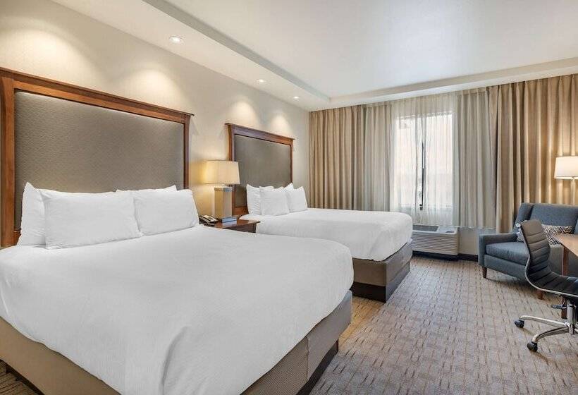 장애인을 위한 스위트, Best Western Premier Boulder Falls Inn
