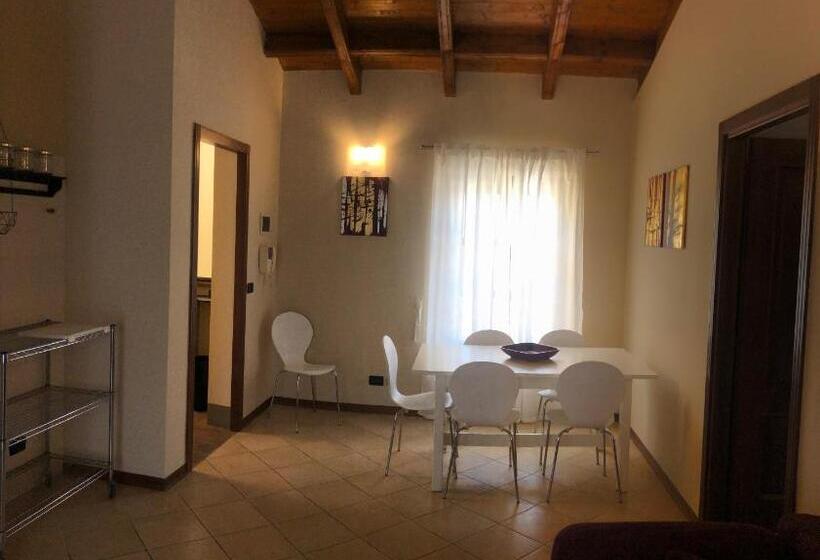 带3个卧室的公寓, Villa Scati Bed And Breakfast