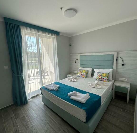 اتاق استاندارد با بالکن, Pearl Beach