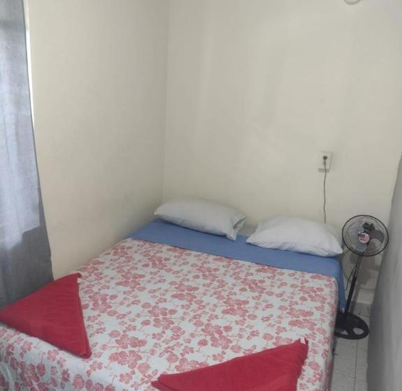 חדר סטנדרט חדר אמבטיה משותף, Panela Hostel