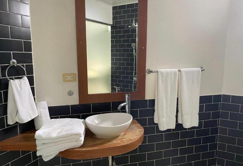 سوییت جونیور, Aparta Hotel Plaza Del Sol