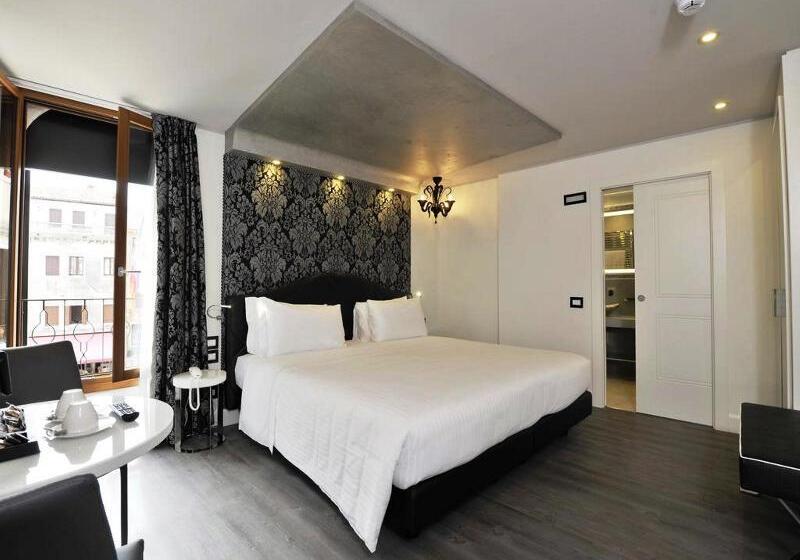اتاق استاندارد, Holiday Inn Express & Suites Queretaro, An Ihg