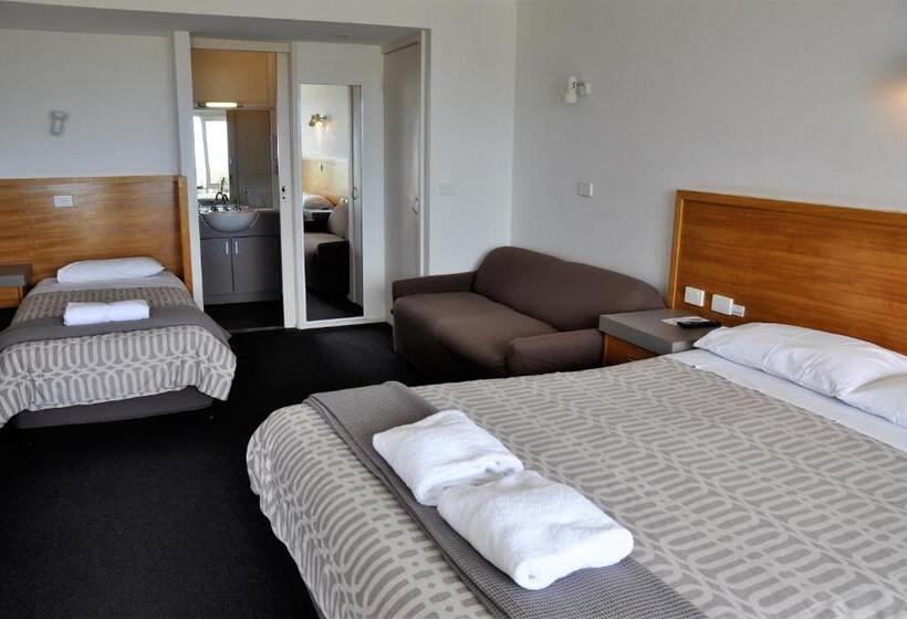 Номер Стандарт Вид на Море с Балконом, A Great Ocean View Motel
