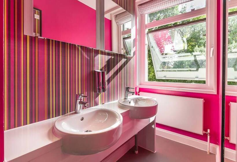 Quarto Quadruplo Estandar Banheiro Compartilhado, Safestay London Kensington Holland Park
