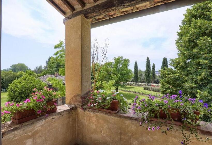 Апартаменты 3 Спальни, Foresteria Il Giardino Di Fontarronco