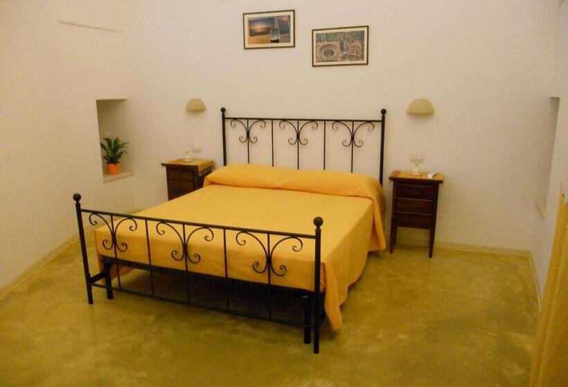 Номер Стандарт Индивидуальный, B&b La Garolla