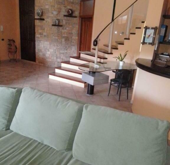 Номер Стандарт, B&b Marinella