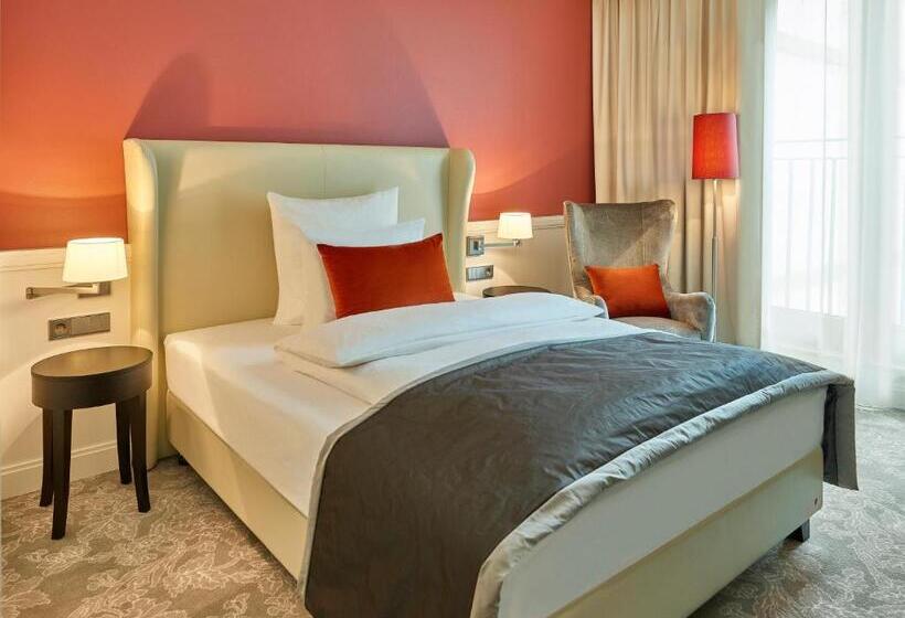 Номер Стандарт Вид на Сад, Dorint Hotel Frankfurt/oberursel