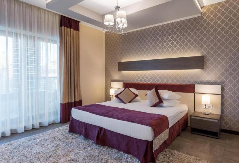 اتاق سوپریور با بالکن, New Splendid Hotel & Spa   Adults Only