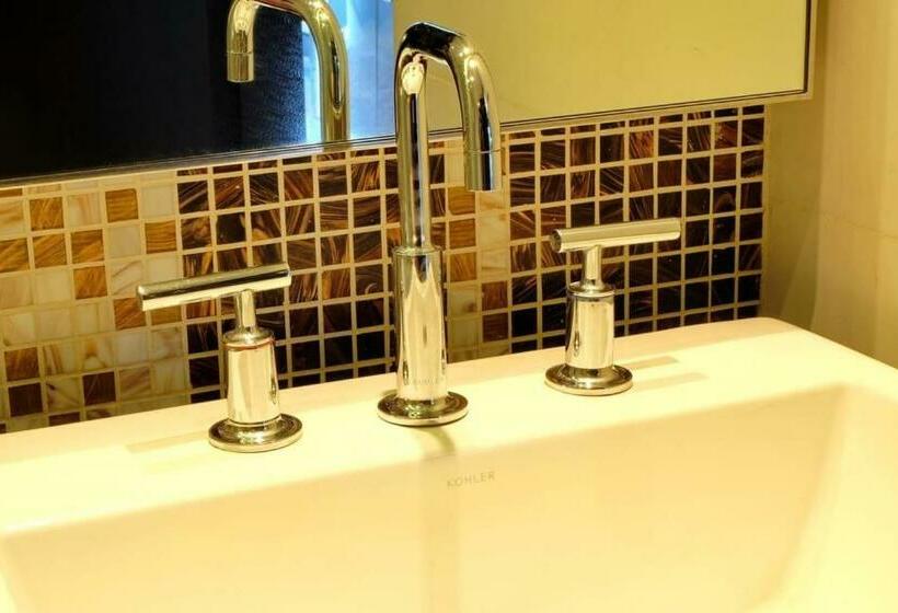 استودیوی استاندارد با چشم‌انداز دریا, Costa Apartments Central